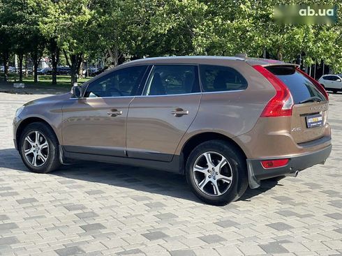 Volvo XC60 2012 - фото 11