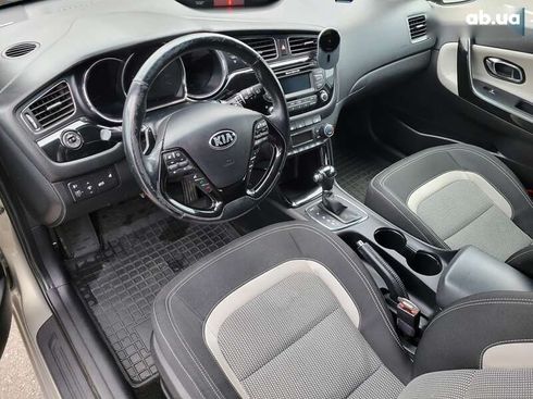 Kia Cee'd 2014 - фото 20