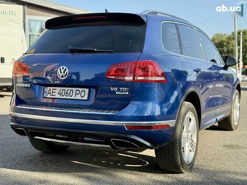 Volkswagen Touareg 2015 - фото 16