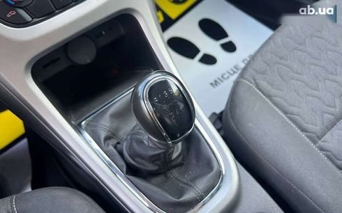 Opel Astra 2013 - фото 16