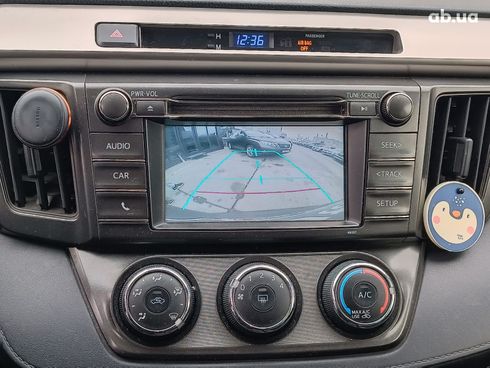 Toyota RAV4 2014 серый - фото 29