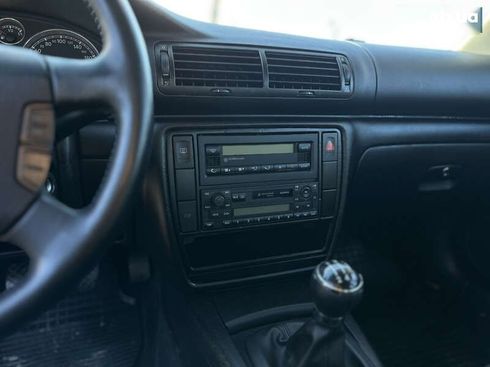 Volkswagen Passat 2003 - фото 30