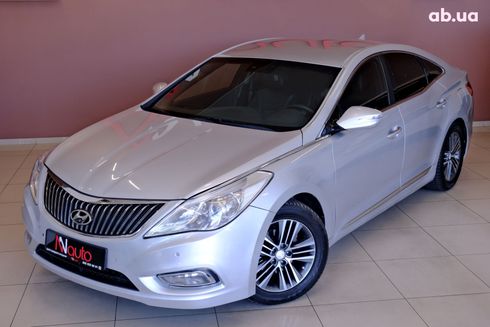 Hyundai Grandeur 2014 серебристый - фото 2