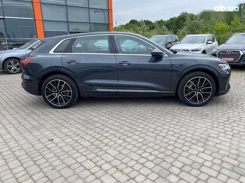 Audi E-Tron 2020 - фото 8
