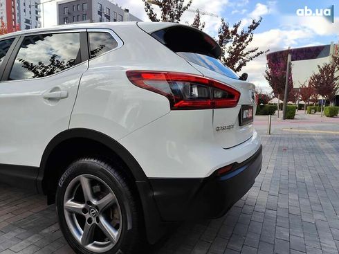 Nissan Qashqai 2019 - фото 16