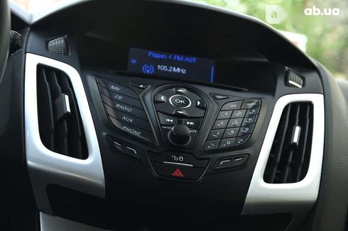 Ford Focus 2013 - фото 21