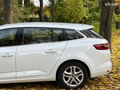 Renault Megane 2018 белый - фото 7
