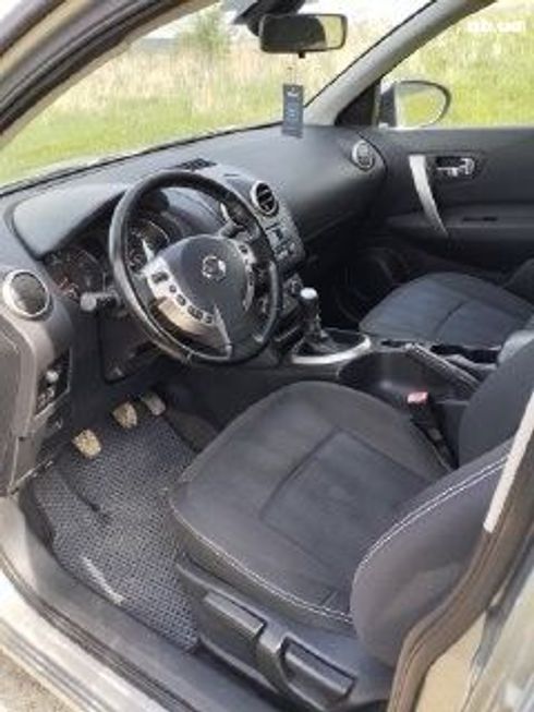 Nissan Qashqai 2011 серебристый - фото 7