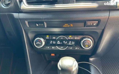 Mazda 3 2018 - фото 13
