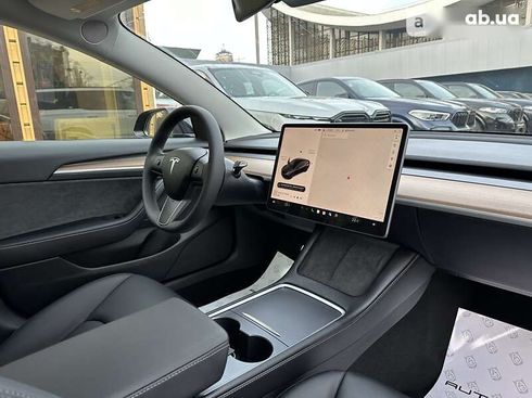 Tesla Model 3 2023 - фото 17