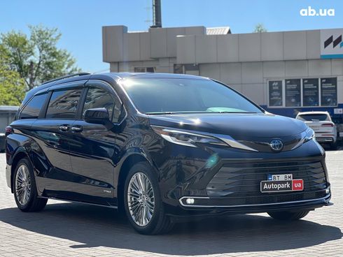 Toyota Sienna 2021 черный - фото 3