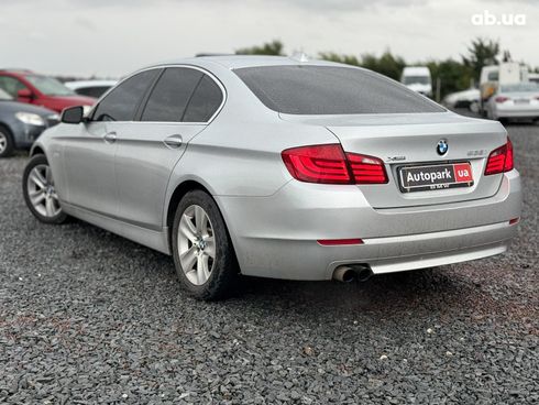 BMW 5 серия 2013 серый - фото 9