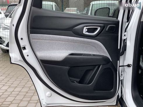 Jeep Compass 2021 - фото 29