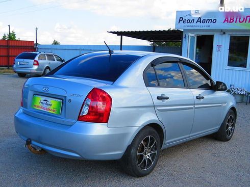 Hyundai Accent 2008 - фото 3