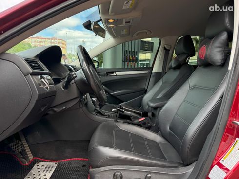 Volkswagen passat b7 2014 красный - фото 26