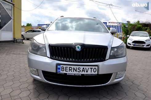 Skoda Octavia 2011 - фото 2