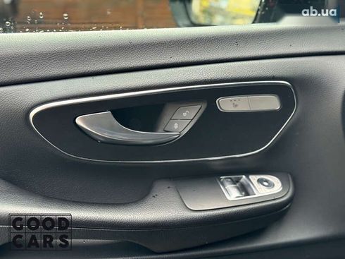 Mercedes-Benz V-Класс 2016 - фото 17