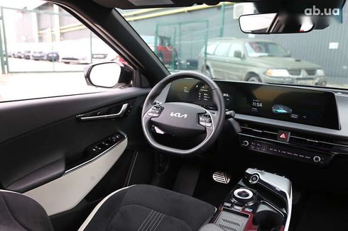 Kia EV6 2021 - фото 13