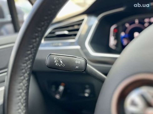 Volkswagen Tiguan 2020 - фото 27