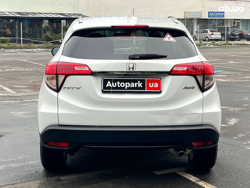 Honda HR-V 2019 белый - фото 7