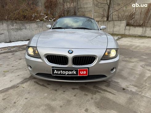 BMW Z4 2004 серый - фото 2