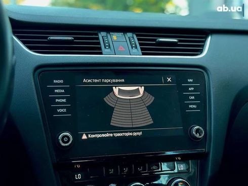 Skoda Octavia 2017 - фото 19