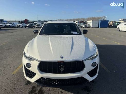 Maserati Levante 2022 - фото 5