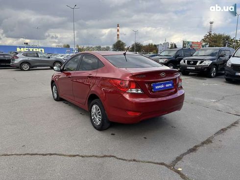 Hyundai Accent 2011 - фото 7