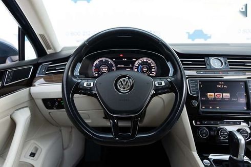Volkswagen Passat 2015 - фото 21