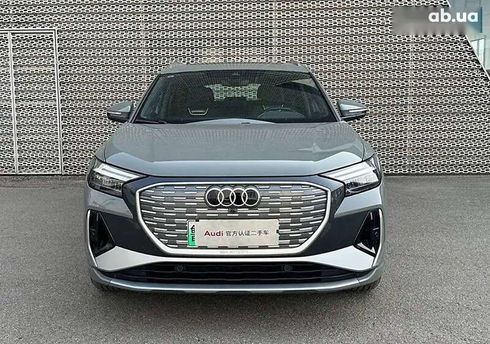 Audi Q4 e-tron 2023 - фото 2