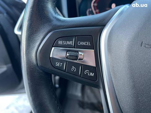 BMW 3 серия 2020 серый - фото 25