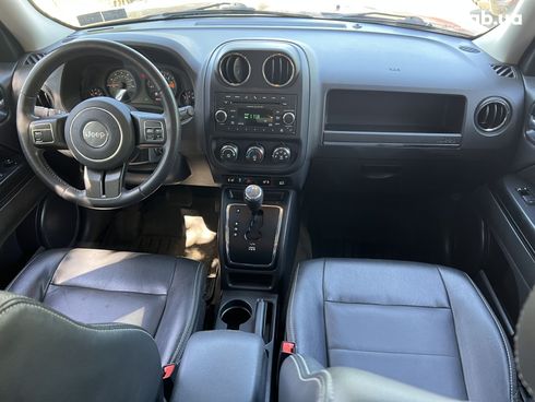 Jeep Patriot 2016 красный - фото 2