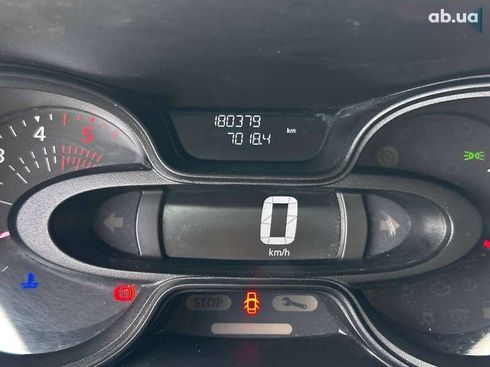 Renault Trafic 2019 - фото 21