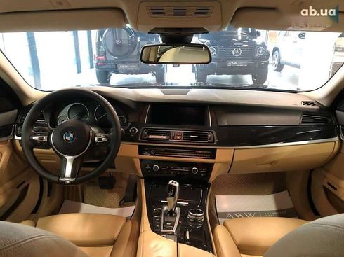 BMW 5 серия 2013 - фото 18