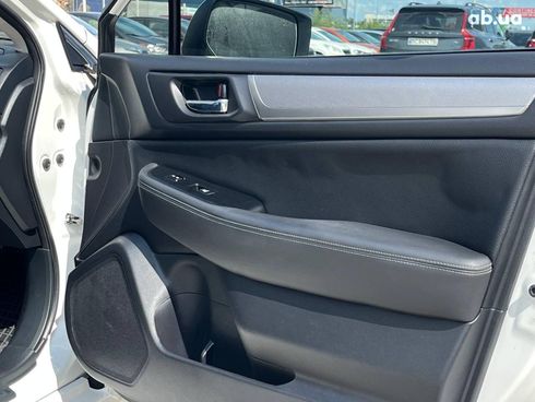 Subaru Legacy 2014 белый - фото 14