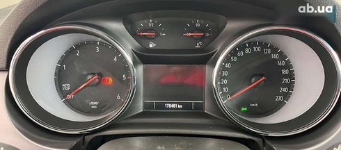 Opel Astra 2016 - фото 10