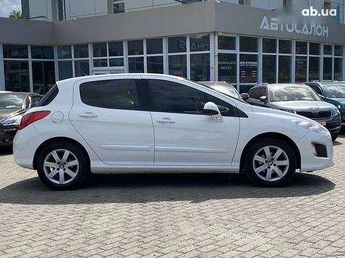 Peugeot 308 2012 - фото 5