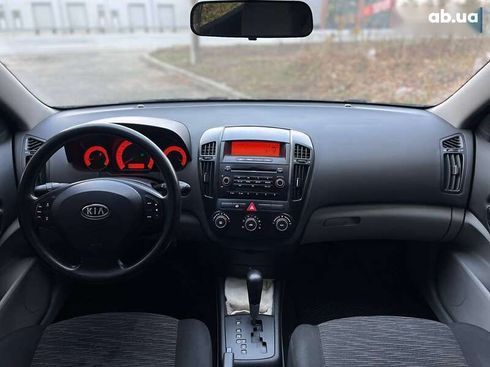 Kia Cee'd 2008 - фото 23