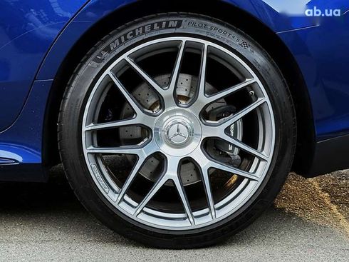 Mercedes-Benz AMG GT 4 2019 - фото 19