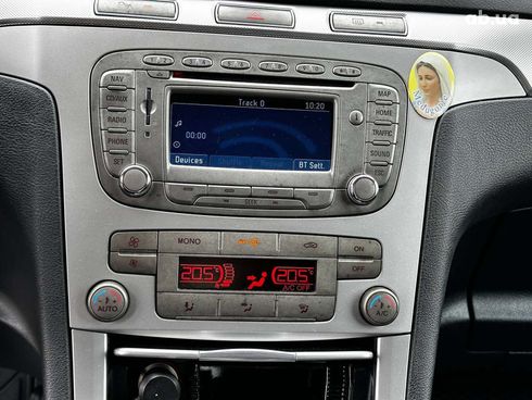Ford Galaxy 2010 черный - фото 21