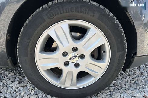 Ford Focus 2006 - фото 9