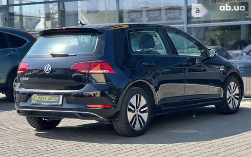 Volkswagen e-Golf 2020 - фото 6