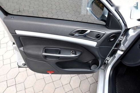 Skoda Octavia 2011 - фото 17