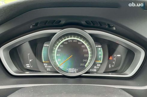 Volvo V40 2016 - фото 6