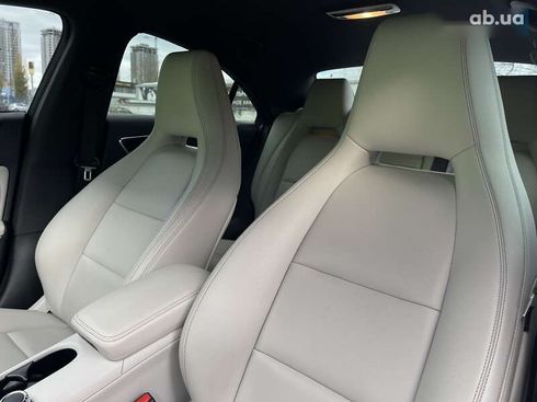 Mercedes-Benz CLA-Класс 2019 - фото 23
