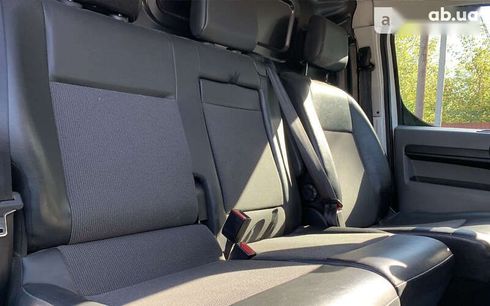 Opel Vivaro 2019 - фото 18