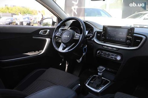 Kia Cee'd 2022 - фото 11