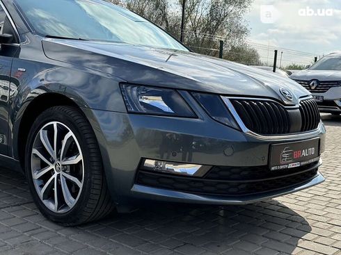 Skoda Octavia 2020 - фото 9