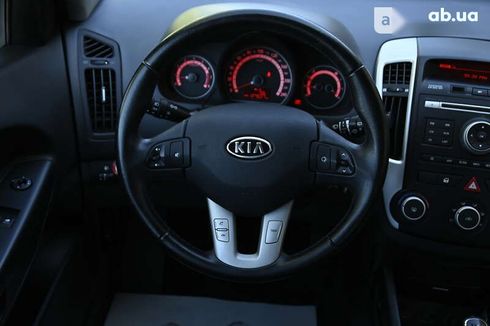 Kia Cee'd 2010 - фото 18