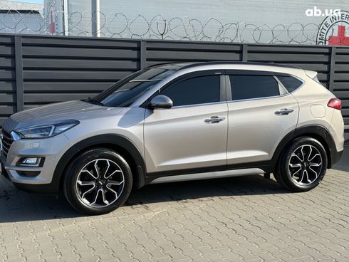 Hyundai Tucson 2019 бежевый - фото 3